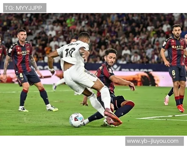 姆巴佩对阵巴萨表现惊艳近8球中独占6球已打入12球